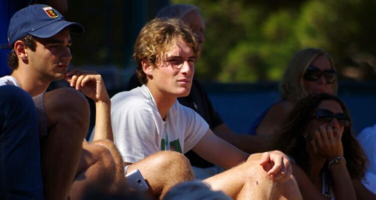 Tsitsipas