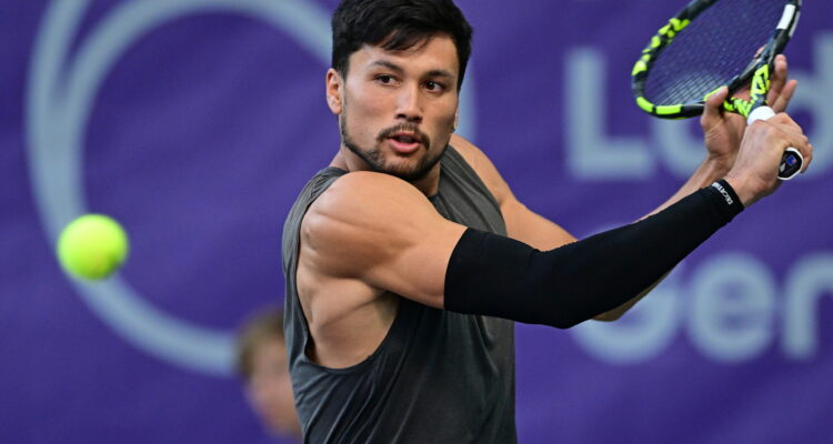 Akira Santillan, Hamburg Ladies & Gents Cup, ATP Challenger