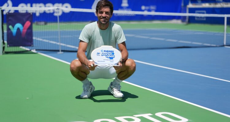 Gastao Elias, Porto Open