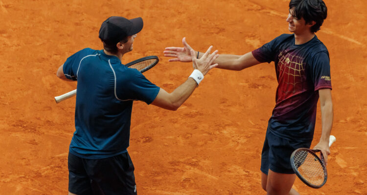 Tiago Pereira and Alexander Donski