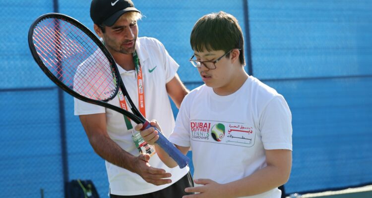 Benjamin Hassan, Dubai