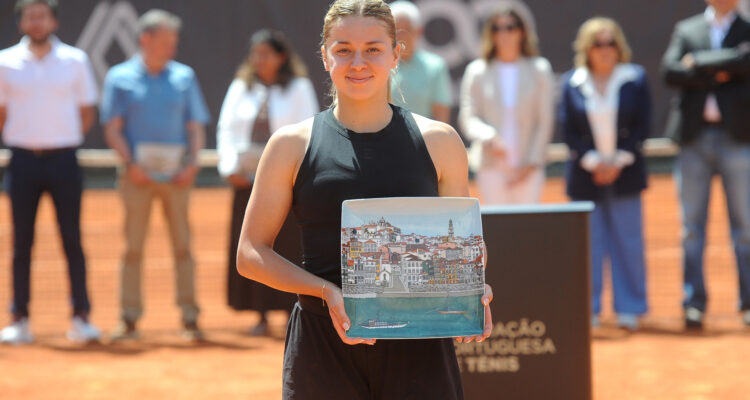 Maja Chwalinska, Oeiras Open