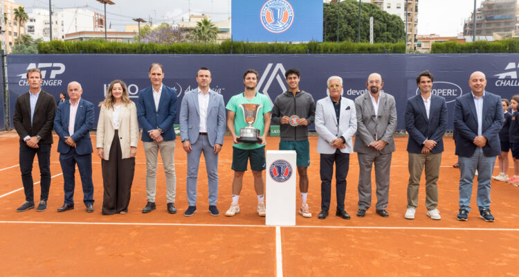 Miomir Kecmanovic, Copa Faulconbridge, Valencia