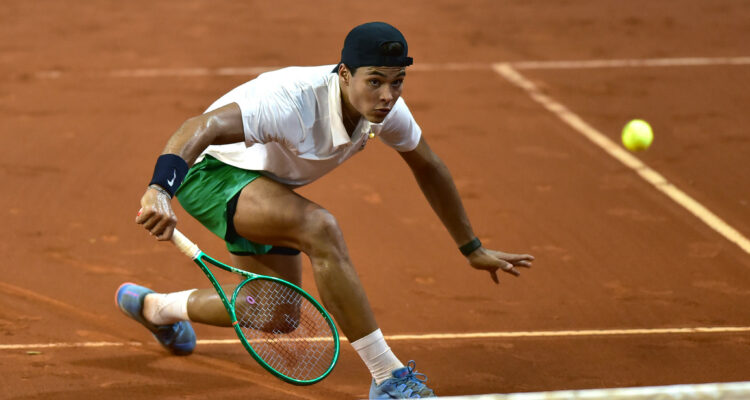 Guto Miguel, Santos Brasil Tennis Cup