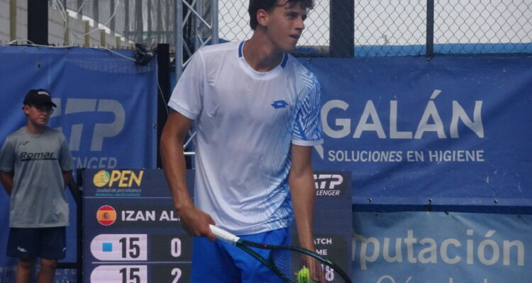 Izan Almazan