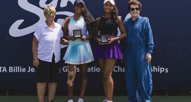 Rosie Casals, Shristi Selvan, Aarini Bhattacharya and Billie Jean King