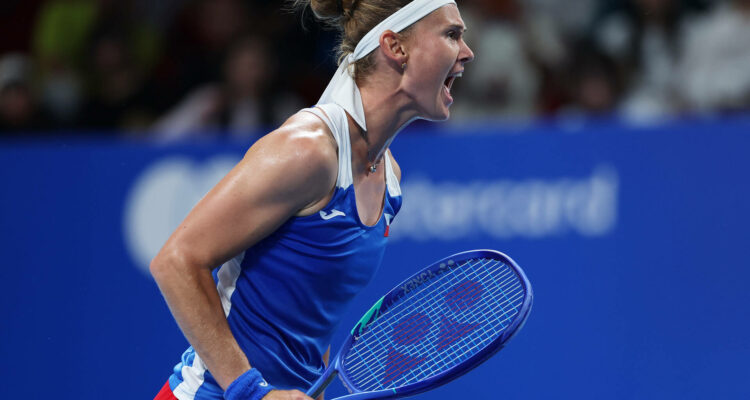 Marie Bouzkova, Czechia, BJK Cup