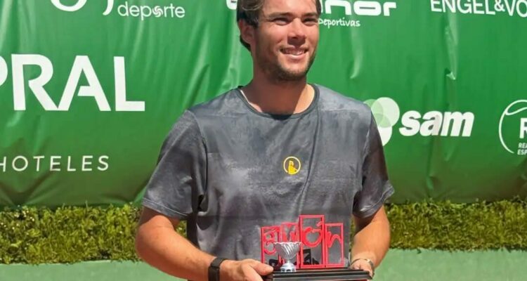 Ryan Nijboer Gijon